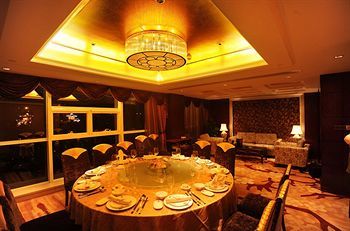 Chutian Guangdong International Hotel Wuhan Esterno foto